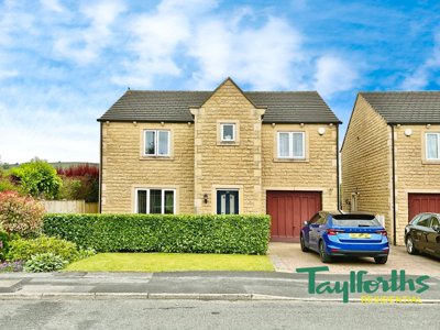 Property on BB18 6YQ