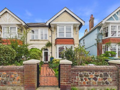 Property on Windsor Road, BN11 2LY