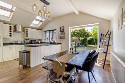 Property on Sandall Rise, DN2 5NL