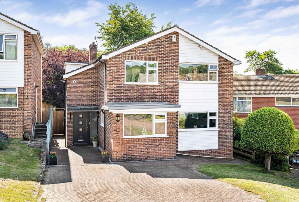 Property main image