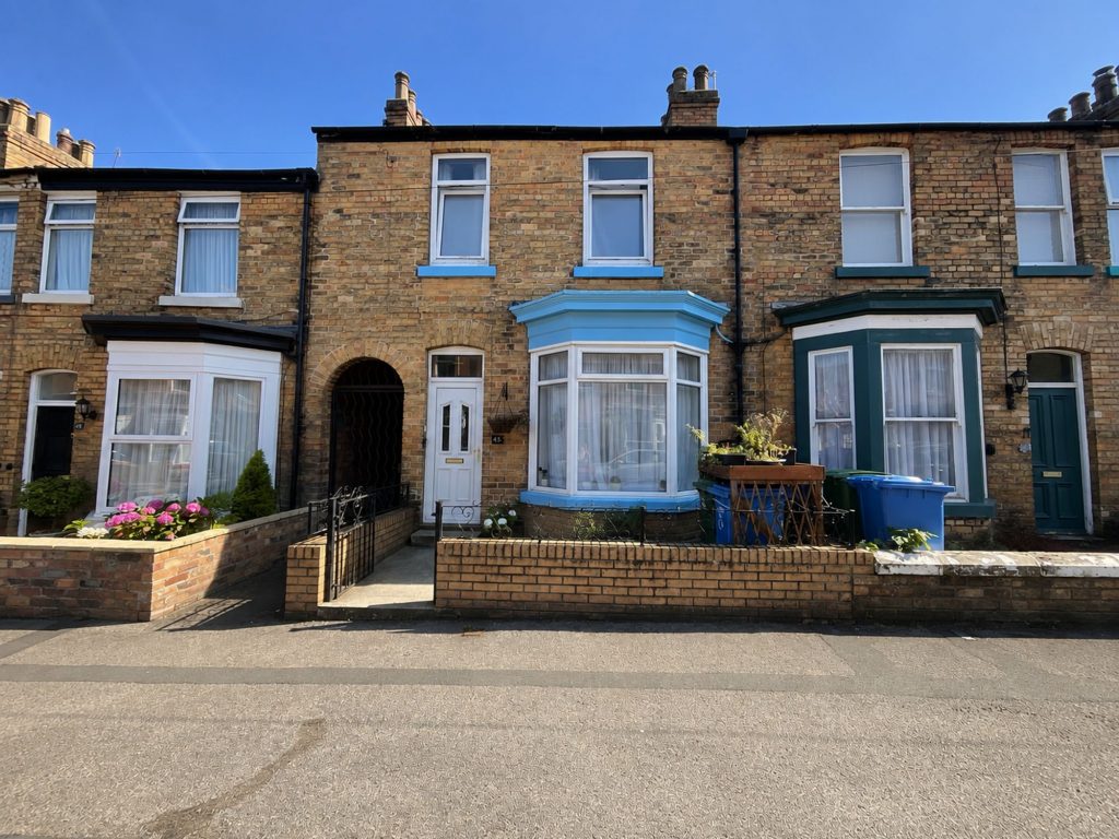 Property main image