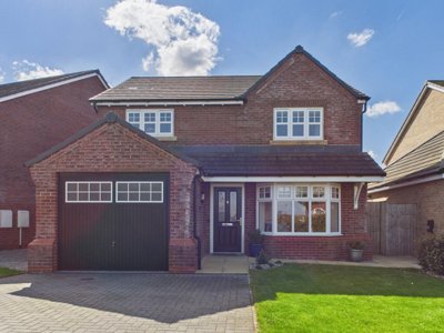 Property on Wheatfields Road, PR4 0SL