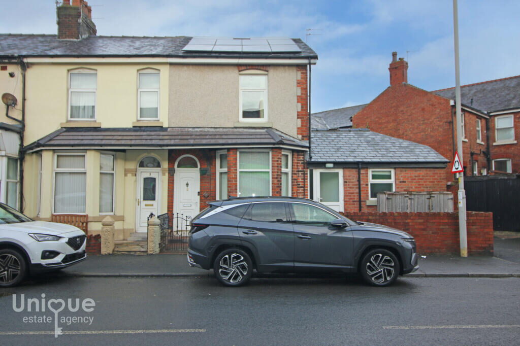 Terraced House
