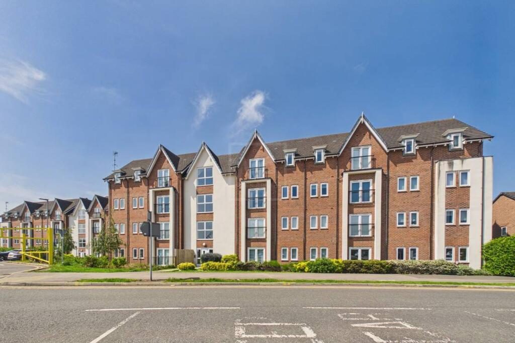 Property main image