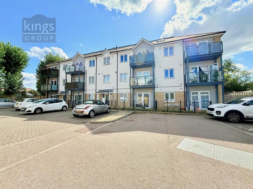Property main image