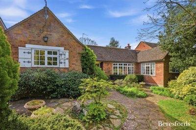 Property on Fairfield Rise, CM12 9NP