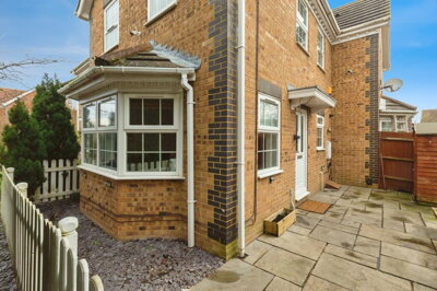 Property on Avocet Way, HP19 0ZB