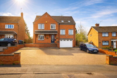 Property on Lutterworth Road, CV23 0QE