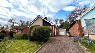 Property on Bryn Marl, LL31 9BZ