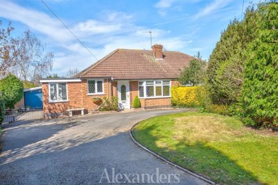 Property on Sherwood Road, CV13 6EF
