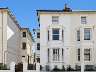 Property on Hova Villas, BN3 3DJ