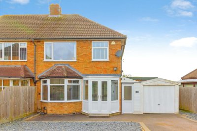 Property on Wintersdale Road, LE5 2GS