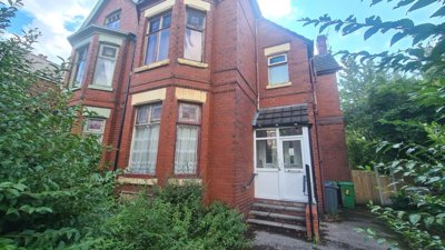 Property on Sefton Road, M21 8UU