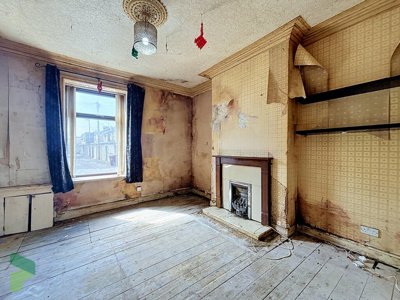 Property on Snape Street, BB3 1EN