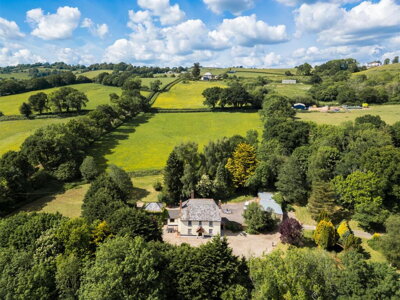 Property on Tedburn Road, EX4 2HF