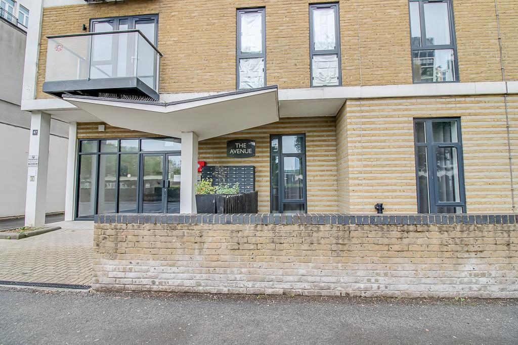Property main image