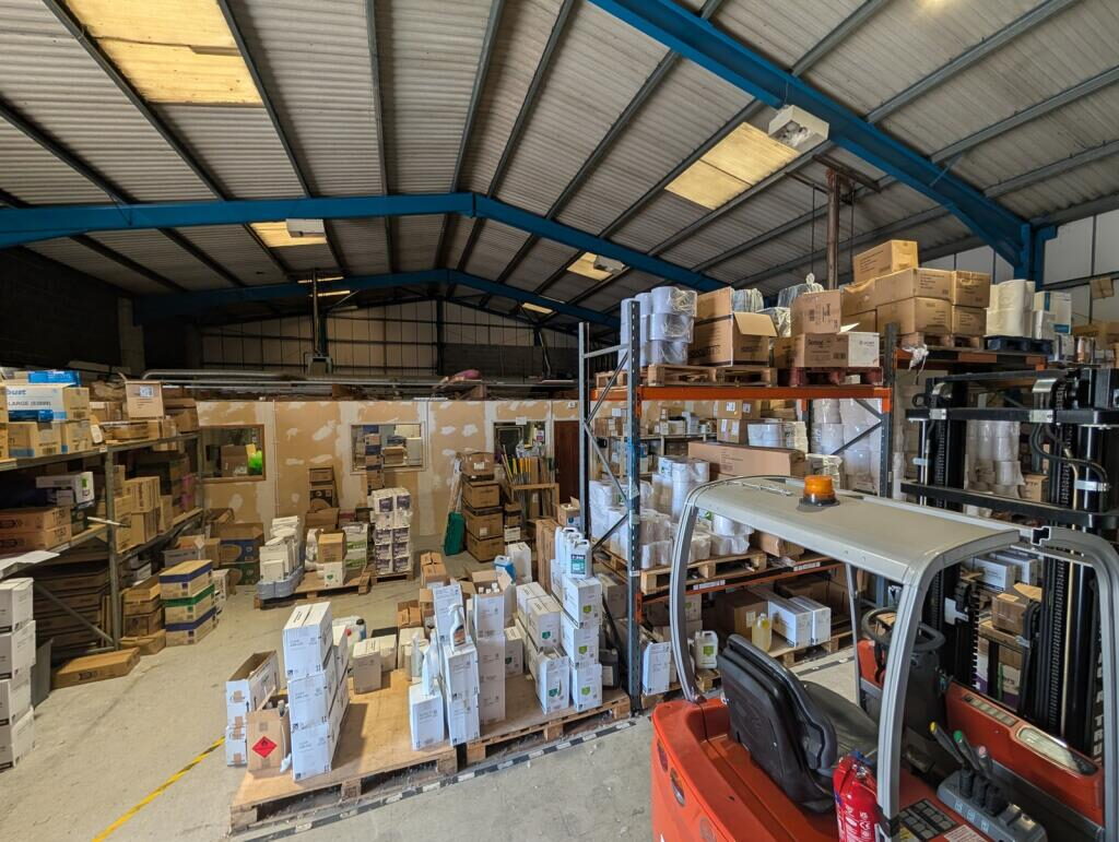 Distribution Warehouse