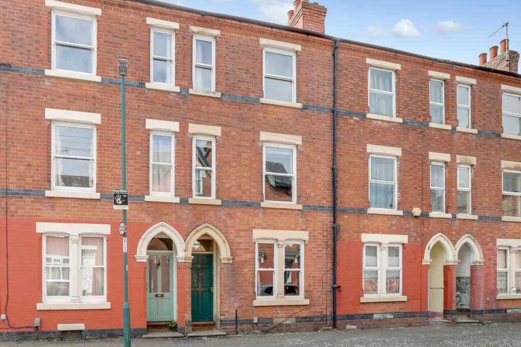 Terraced House