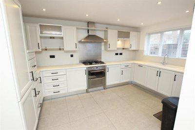 Property on Cavalier Court, DN4 8TW