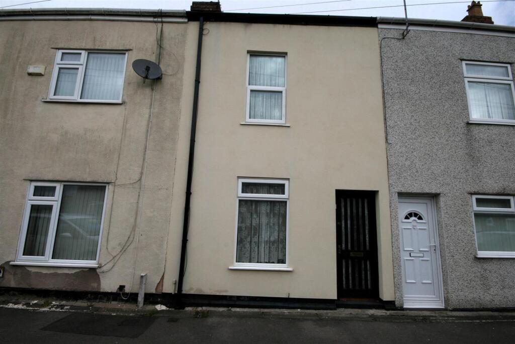 Terraced House
