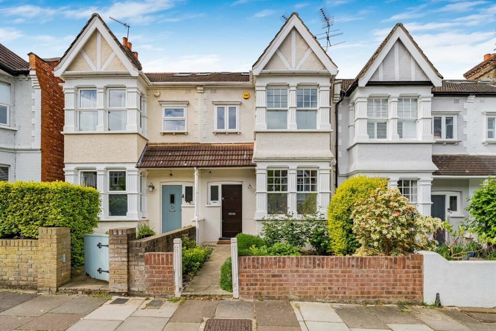 Terraced House