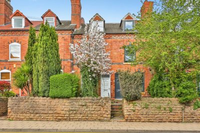 Property on Watnall Road, NG15 7LE