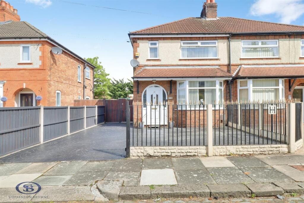 Property main image