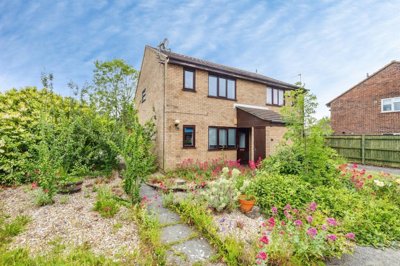 Property on Atwater Grove, LN2 4SG