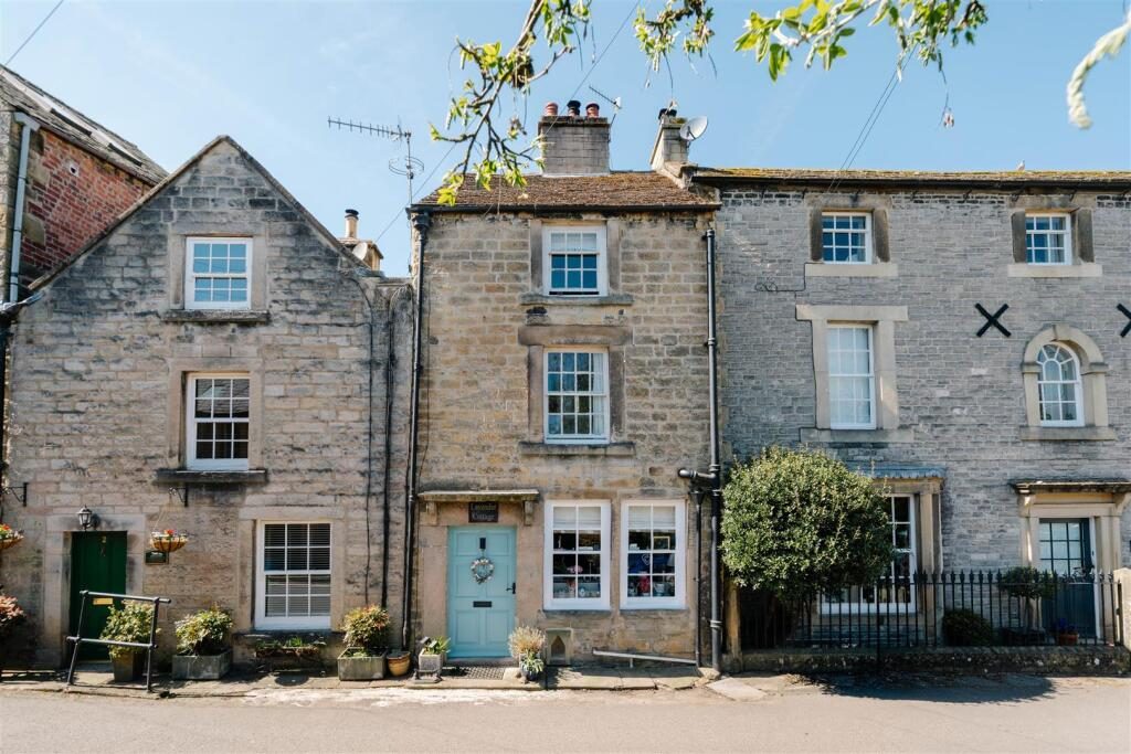Terraced House