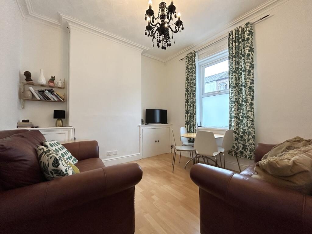 Terraced House