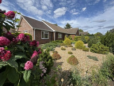 Property on St Margarets Gardens, SG18 8NU