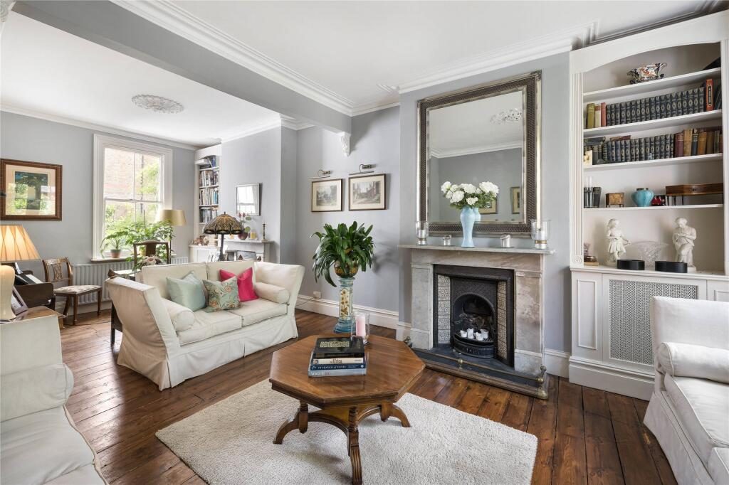 Terraced House