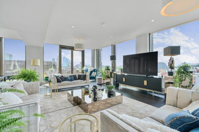 Property on Victoria Street, SW1H 0AF