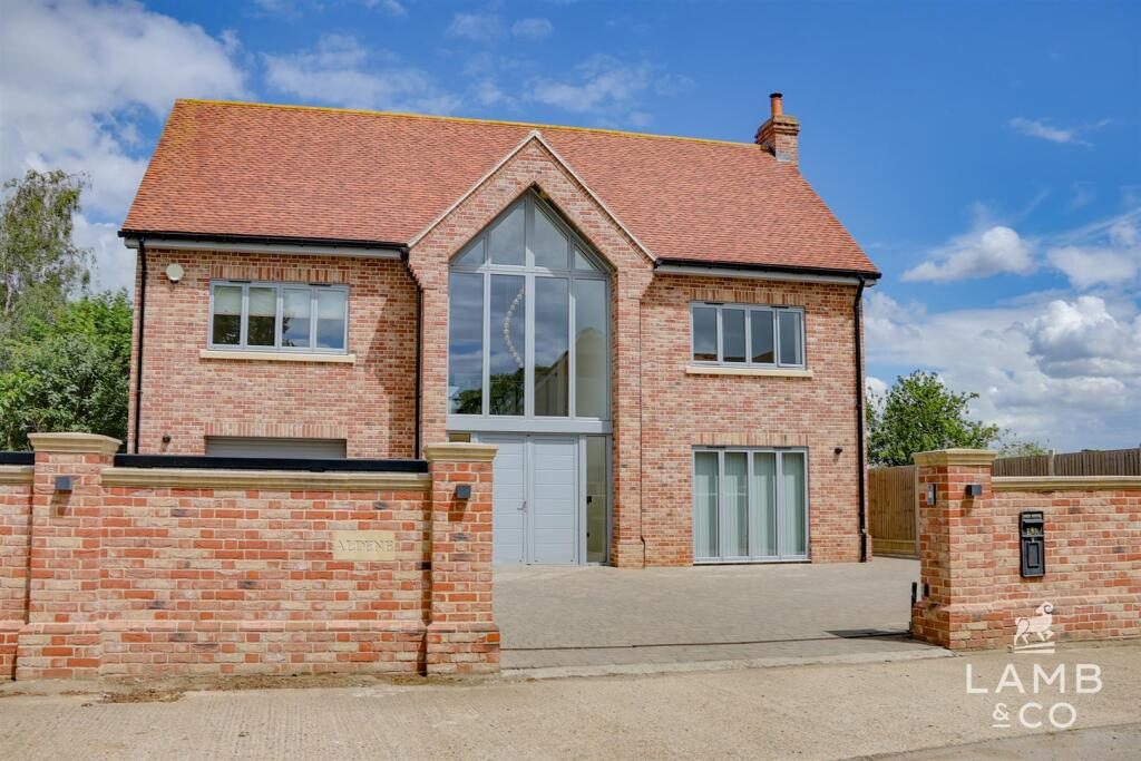 Property main image