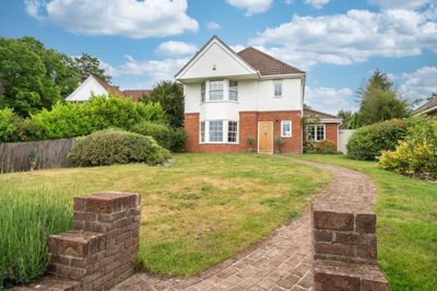 Property on NR6 5BA