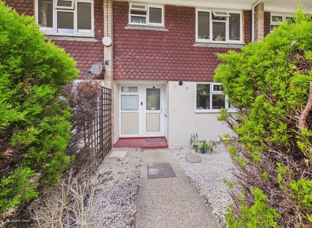 Ground Maisonette