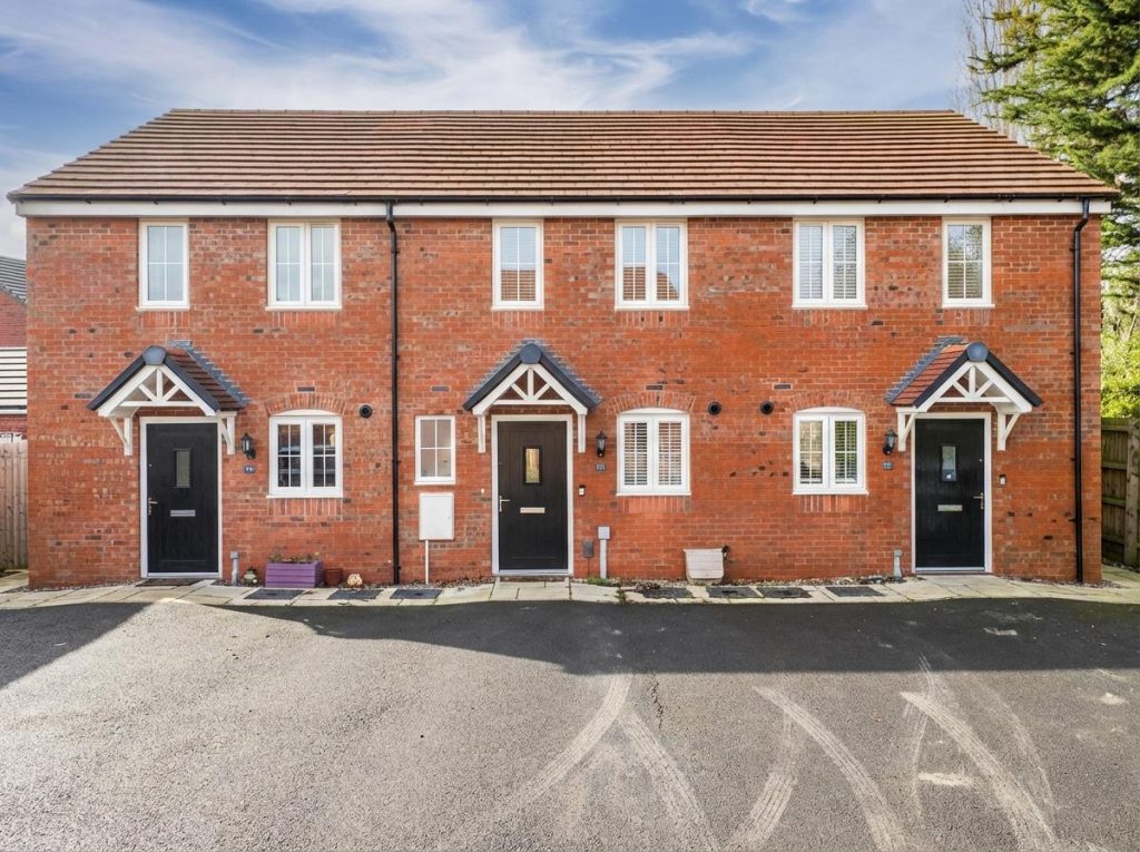 Terraced House