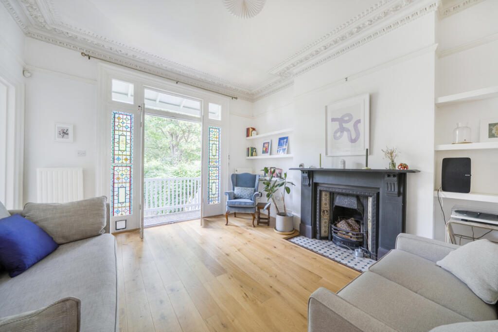 Property main image
