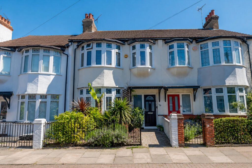 Terraced House