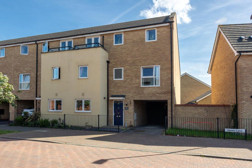 Terraced House