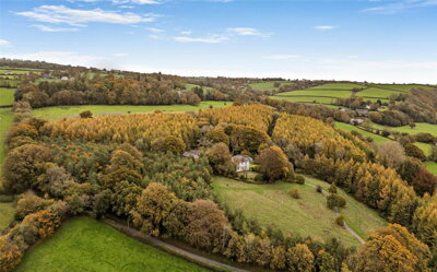 Property on SA43 2QN