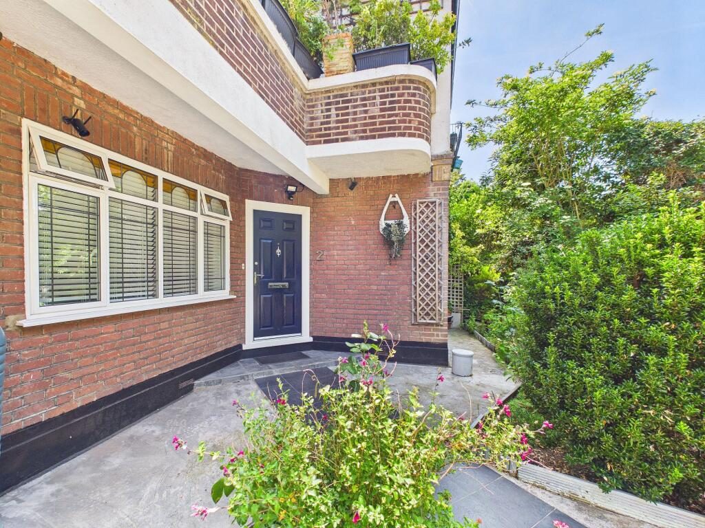 Property main image