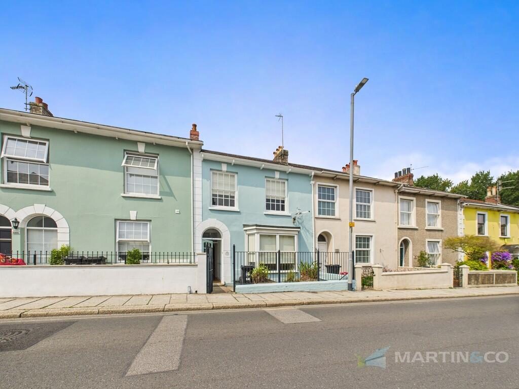 Terraced House