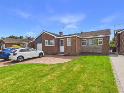 Property on Melbourne Avenue, S18 8YW
