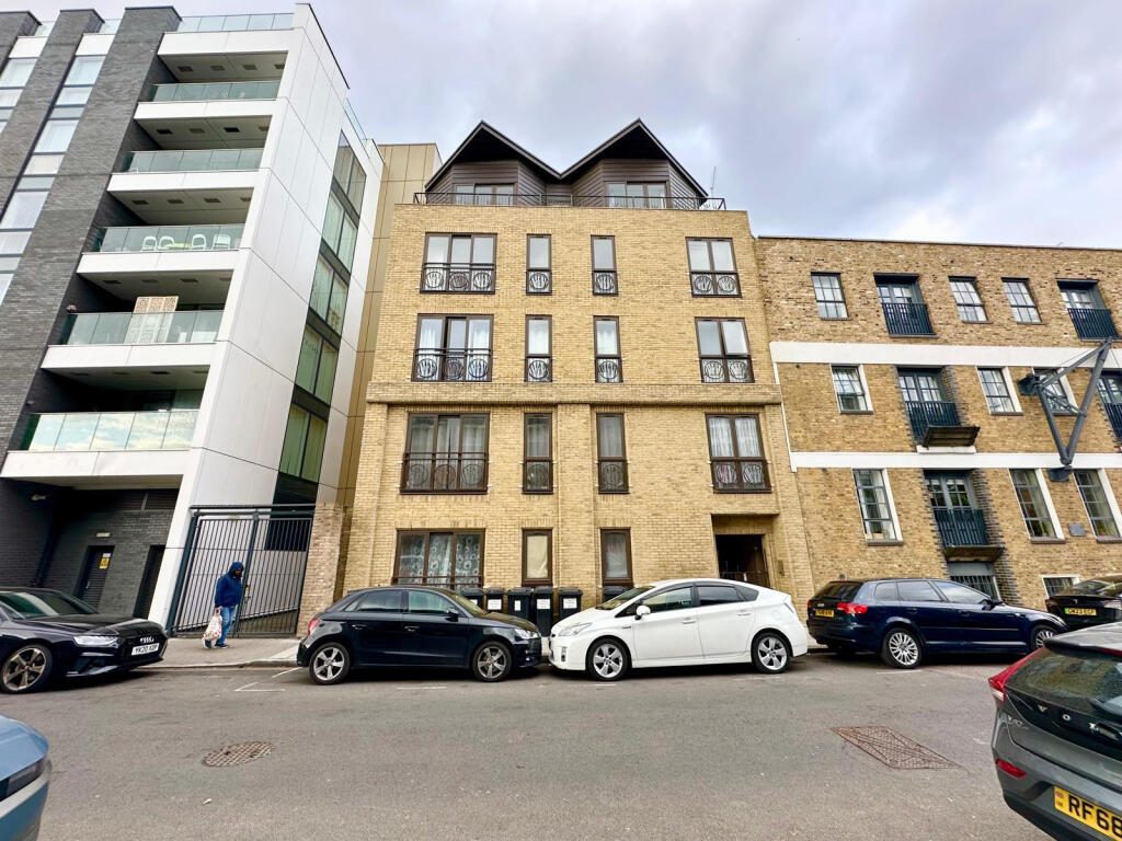 Property main image