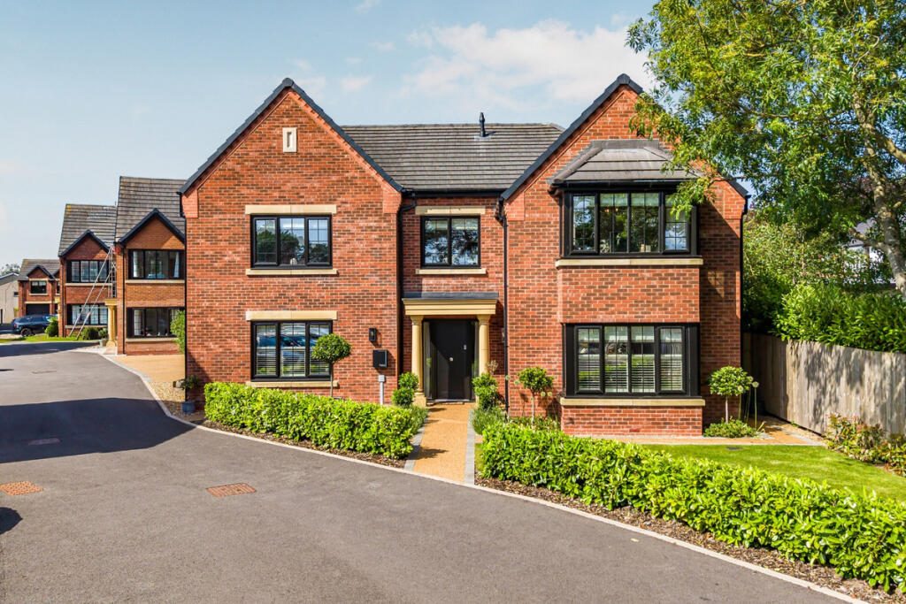Property main image
