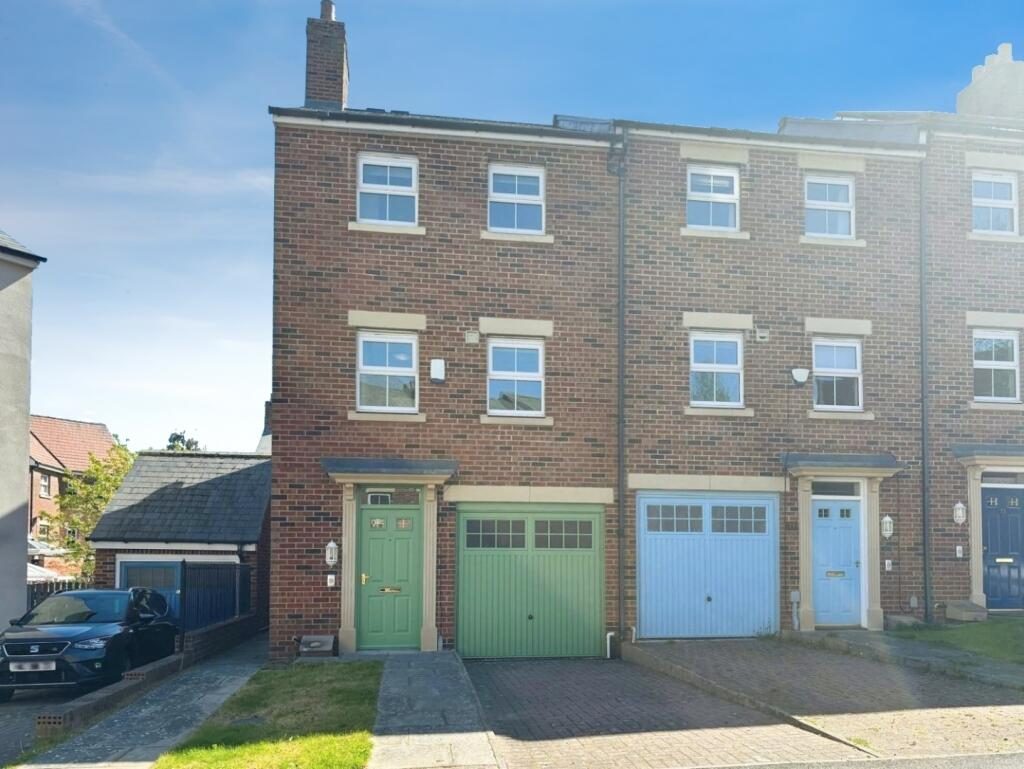 Terraced House