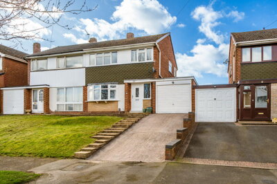 Property on Rangeways Road, DY6 8QH