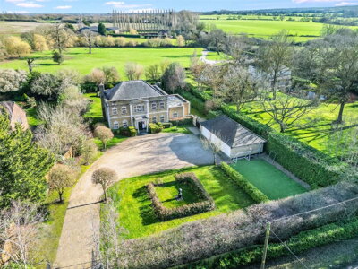 Property on Ingatestone Road, CM4 0NZ