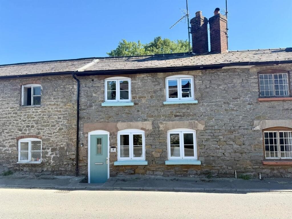 Property main image